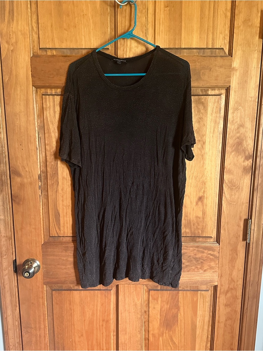 Brandy Melville brown Black Short-Sleeve Crewneck comfy Tee